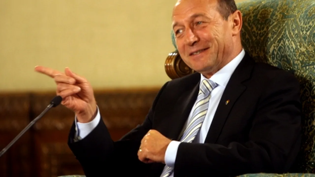 Băsescu: Nu cu Voiculescu în capul mesei se fac guverne
