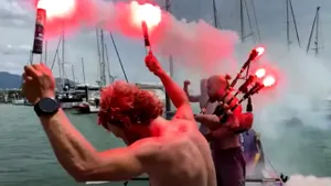 Trei fraţi scoţieni au stabilit record mondial la traversarea Pacificului cu barca cu vâsle