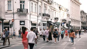 ZF: Calea Victoriei rămâne pe locul 40 în topul celor mai scumpe artere comerciale din lume