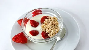 Un mic dejun sănătos sau o bombă de zahăr secretă? Adevărul despre granola