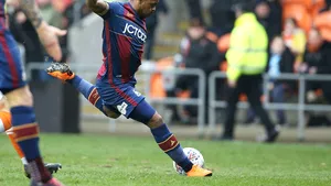 Scandal sexual în lumea fotbalului. Tyrell Robinson, jucătorul echipei Bradford City, e acuzat că a abuzat un copil