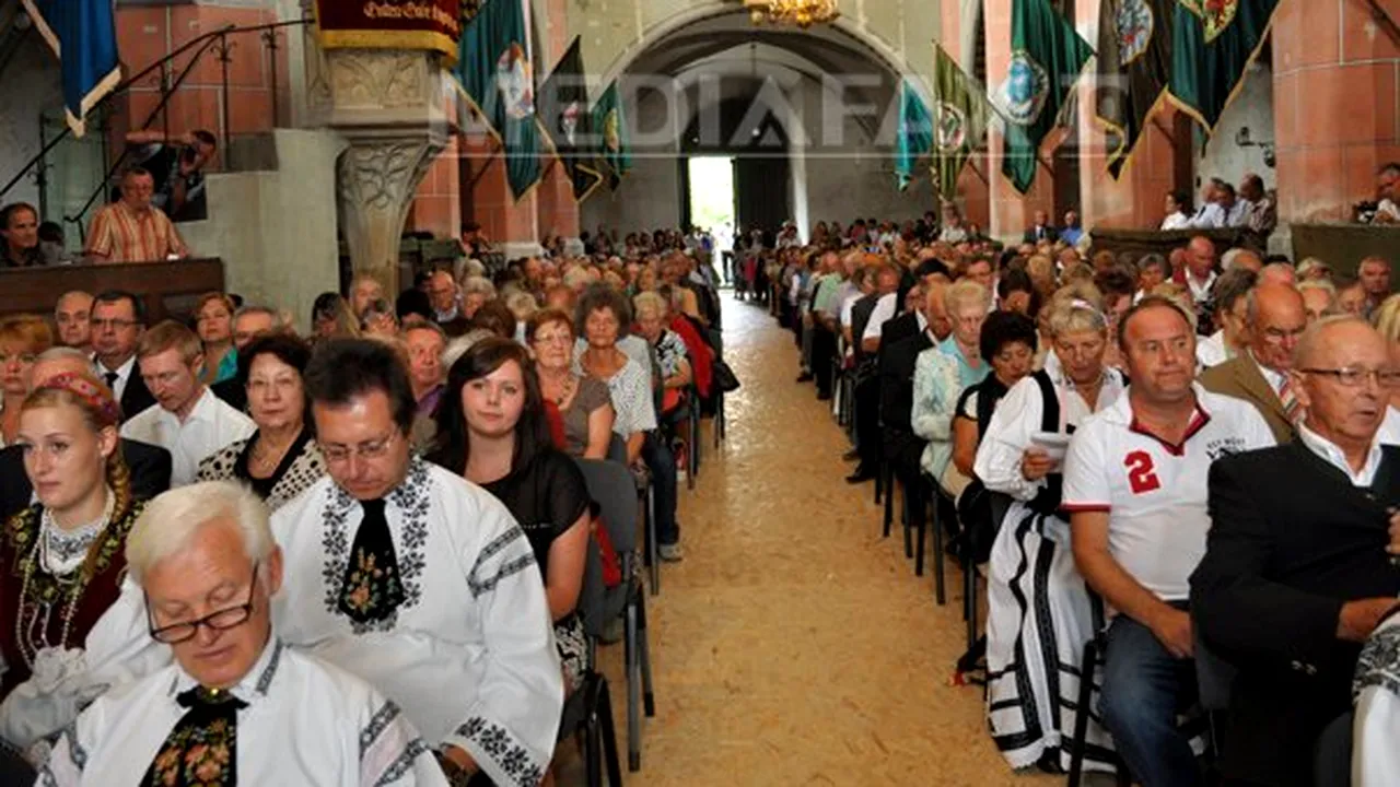 Biserica Evanghelică din Bistriţa, singura care are lift, va fi reabilitată cu o sumă de peste 3 milioane de euro. Când va fi finalizată clădirea