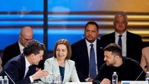 Nicușor Dan și Volodimir Zelenski, invitați de Maia Sandu la Chișinău pentru sărbătorirea celor 35 de ani de independență a Republicii Moldova