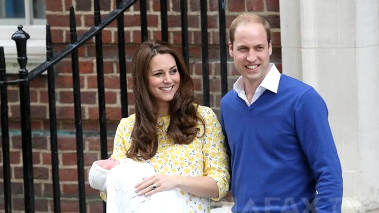 Primele imagini cu Prinţul George şi Prinţesa Charlotte - FOTO