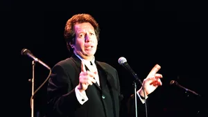 Actorul de comedie Garry Shandling a murit la vârsta de 66 de ani