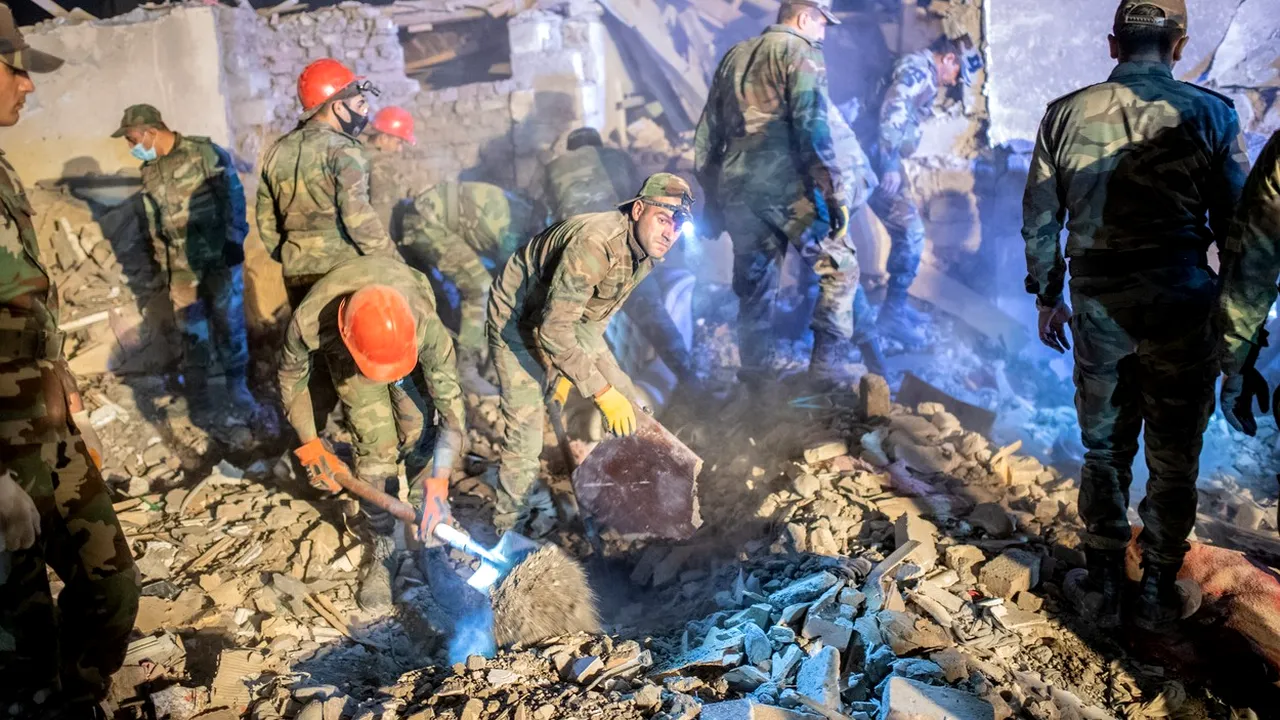 Conflictul din Nagorno-Karabah. Azerbaidjanul anunţă că 12 civili au fost ucişi şi 40 răniţi, după bombardarea oraşului Ganja de către Armenia 
