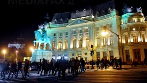 Prima ediţie a Festivalului Luminii a început: Proiecţii şi sisteme de iluminare arhitecturală, prezentate pe Calea Victoriei