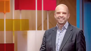 Opt din zece directori generali din România estimează o creştere a numărului de salariaţi în următorii trei ani