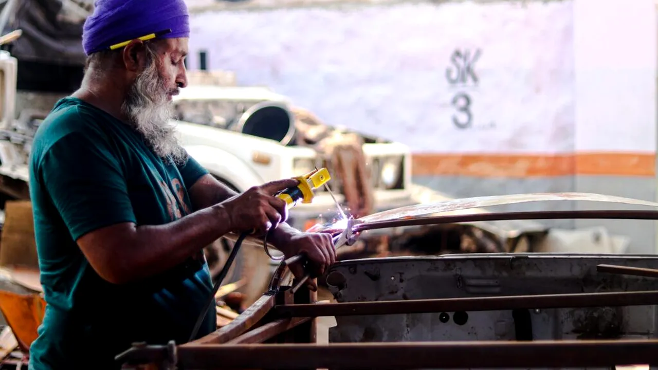 Liderul mondial în producția de vehicule electrice, pus de Brazilia pe o listă a rușinii