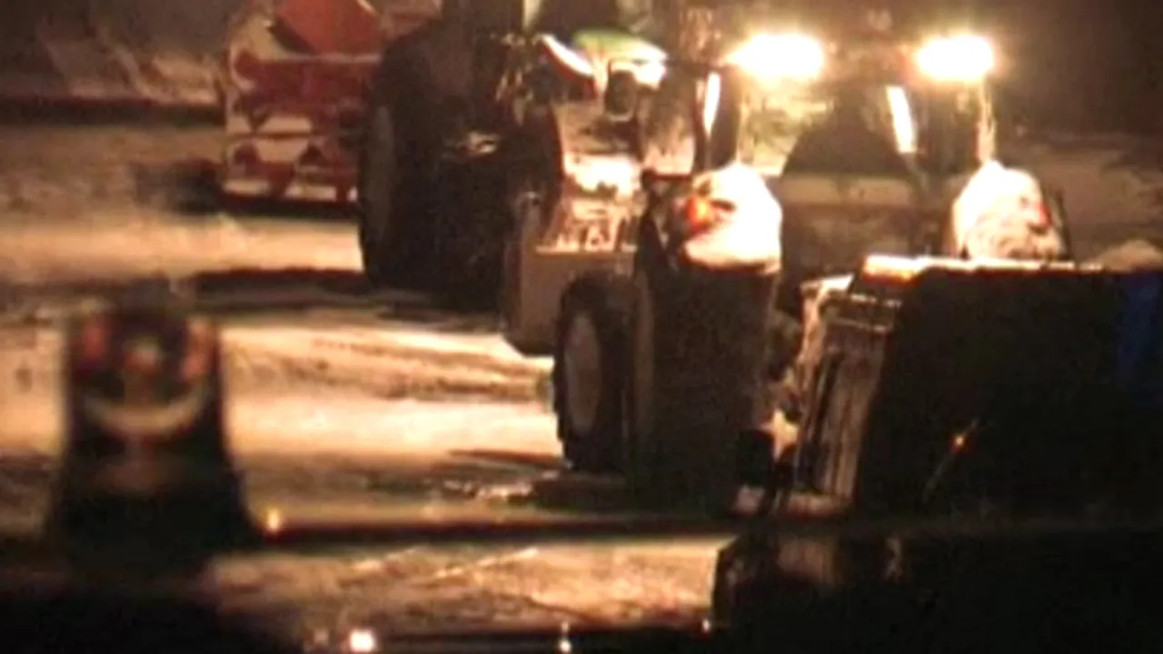 BOTOŞANI: 20 de localităţi, afectate de viscol şi ninsori. Duşa: Situaţia rămâne gravă, şefii de instituţii să prezinte corect situaţia din teren - VIDEO