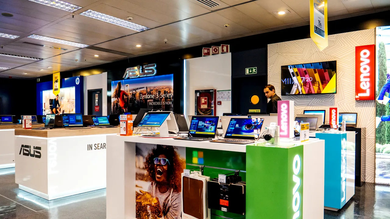 Lenovo a înregistrat venituri de două ori mai mari faţă de anul trecut, de 240 milioane de dolari