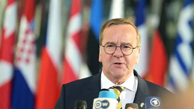 EXTERNE „Războiul nu a fost niciodată atât de aproape”. Germania trimite o brigadă de luptă pe flancul estic al NATO