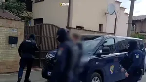 Percheziții în București și Ilfov într-un caz de tâlhărie calificată. Vizează membri ai unei galerii sportive