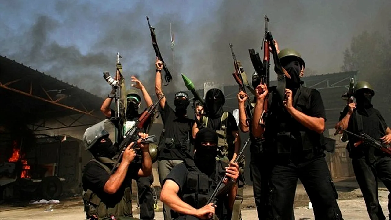 Negociatorii Hamas, la Cairo, la discuţii privind un armistiţiu în Gaza. Şeful CIA este şi el acolo