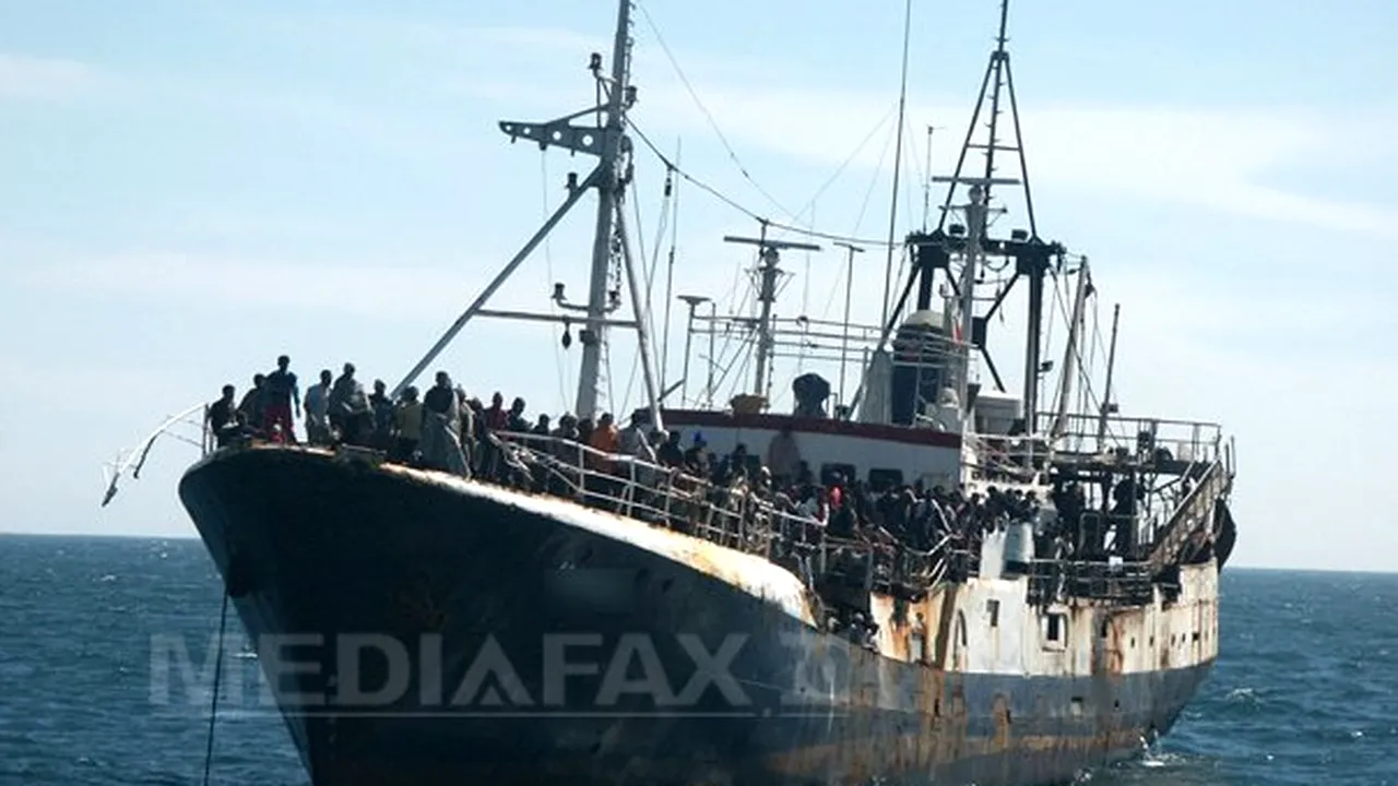 O navă cu 250 de imigranţi care mergeau spre Australia s-a scufundat în largul Indoneziei
