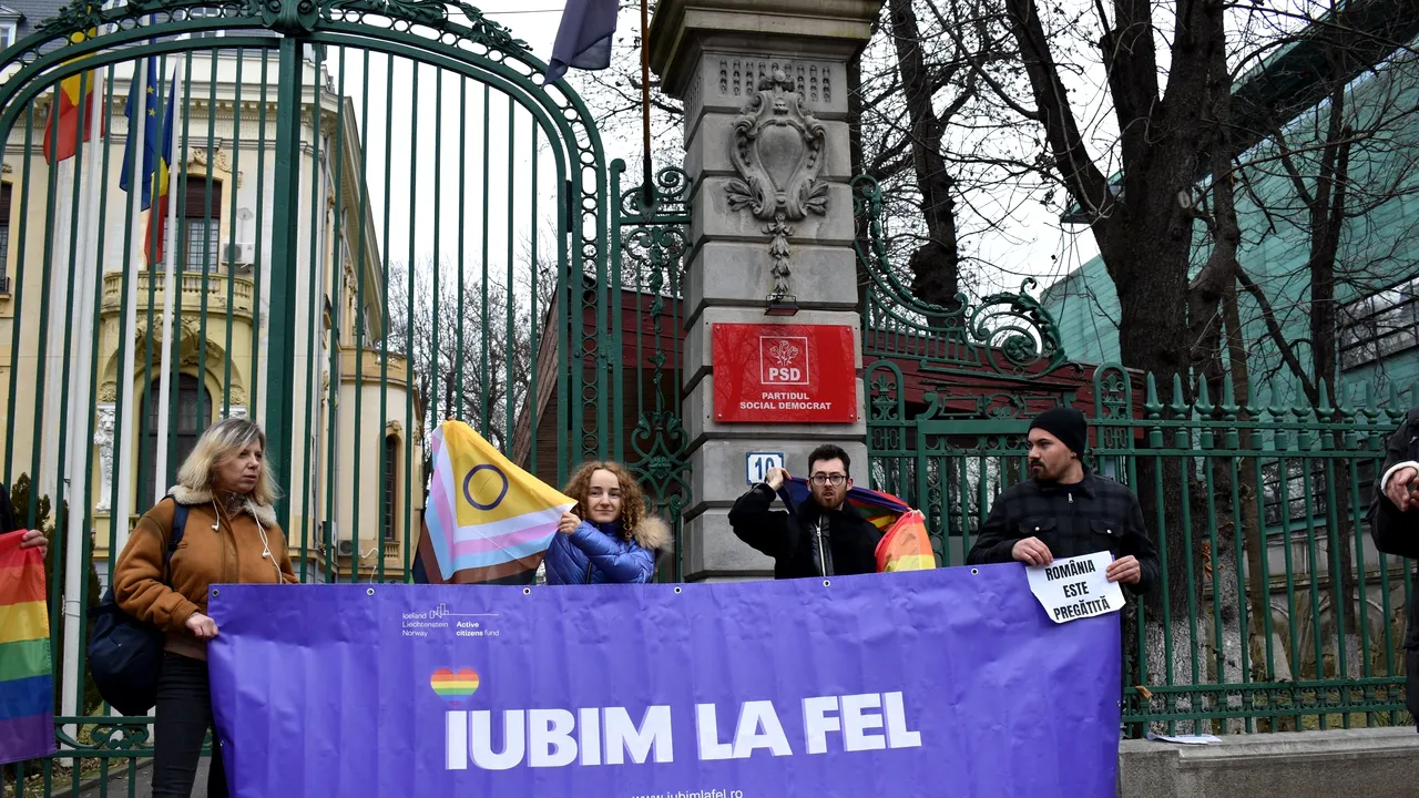 Manifestare LGBTQIA+ la sediul PSD: România, pregătită pentru legalizarea parteneriatelor civile