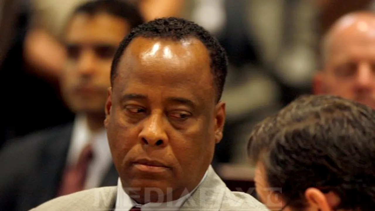 Procesul în cazul Michael Jackson: Conrad Murray a minţit în privinţa cantităţii de sedative administrate megastarului