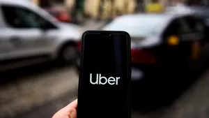 Uber lansează opţiunea „doar maşini electrice” în SUA şi în Europa