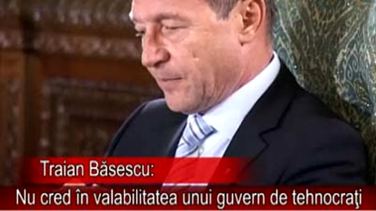 Băsescu: Partidele să îşi asume guvernarea, nu este potrivit un guvern de tehnocraţi