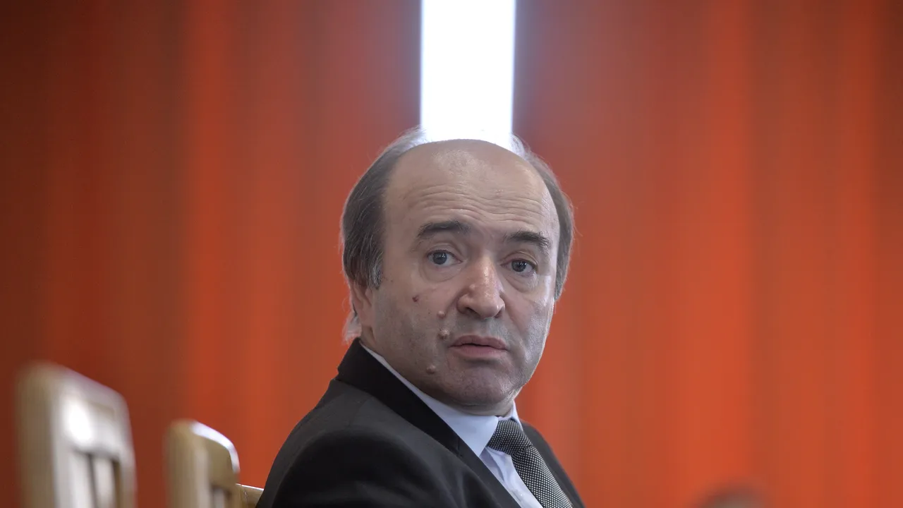 Tudorel Toader ia în considerare sesizarea instanţei în cazul „hotărârii emoţionale” a CSM