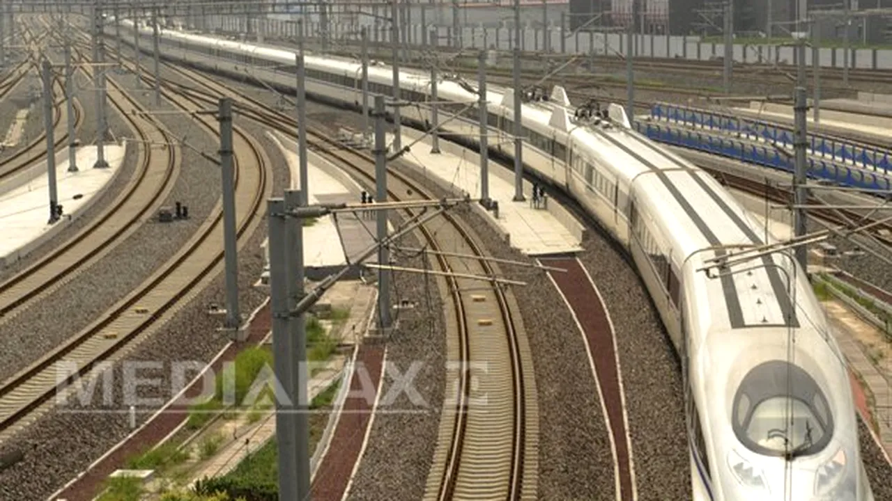 China va investi peste 100 de miliarde de dolari în construcţia de căi ferate în acest an