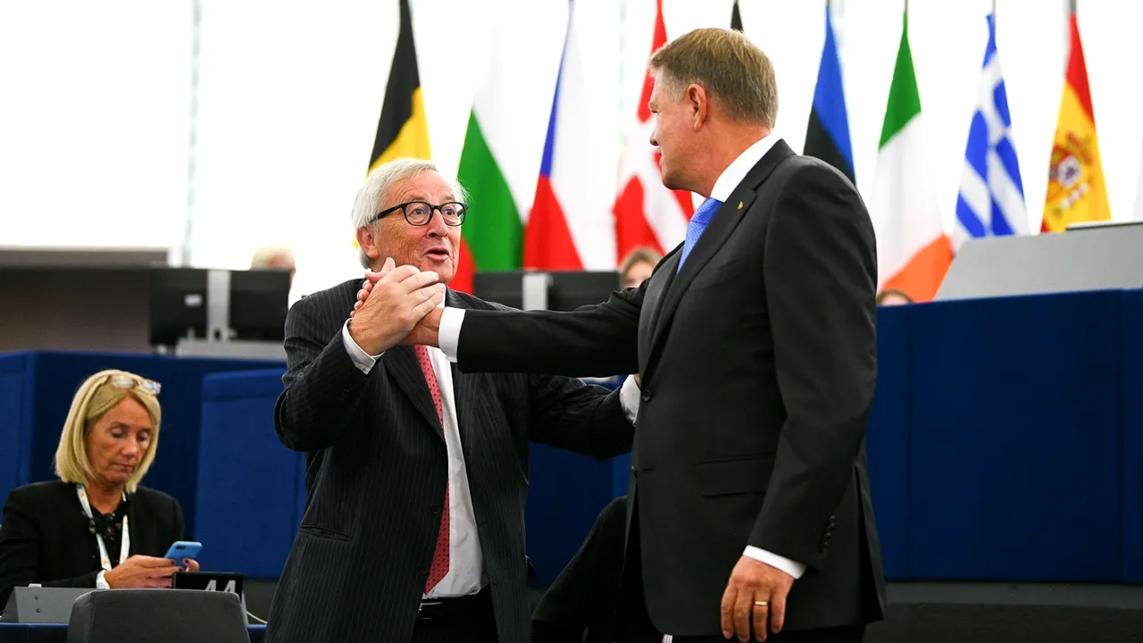 Iohannis, DISCURS în PE: Românii şi-au făcut auzită vocea când au trebuit să apere statul de drept/ Juncker, mesaj pentru România: Trebuie consens naţional pe lupta anticorupţie - VIDEO