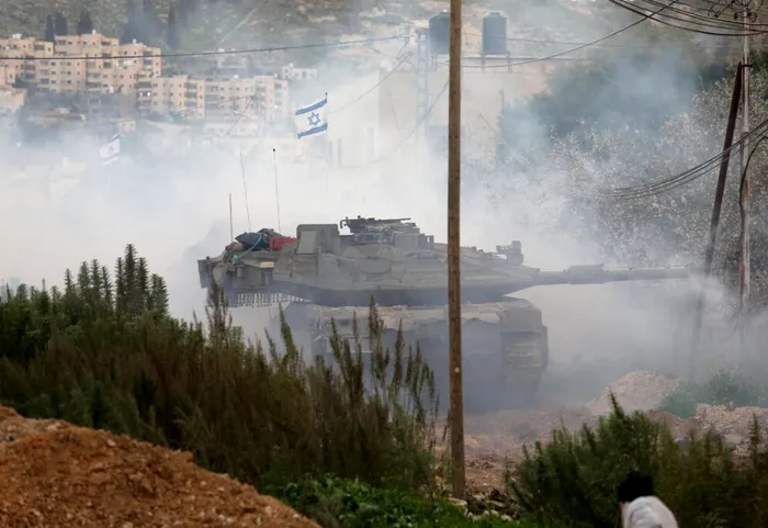 UPDATE Israelul a atacat ținte din Gaza. Hamas susține că a fost anulat acordul de încetare a focului / Sunt peste 300 de morți
