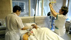 Duşa: Medici militari merg în Ucraina pentru trierea răniţilor ce vor fi aduşi în spitale din România