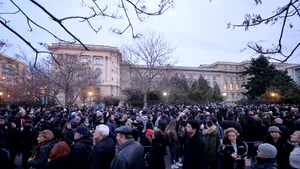 Restricţii de circulaţie în Bucureşti, vineri şi sâmbătă, pentru organizarea funeraliilor Regelui Mihai / Zonele vizate şi sfaturile celor de la Brigada Rutieră a Capitalei