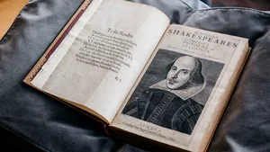 O primă ediţie a unei cărţi scrisă de Shakespeare în 1623 a fost expusă