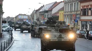 REPORTAJ: Soldaţii americani care au participat la “Marşul Cavaleriei”, întâmpinaţi cu aplauze la Braşov - FOTO