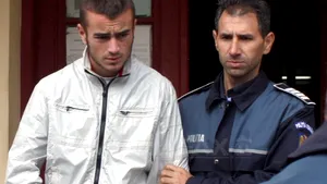 Craiova: Tânărul acuzat că a ucis un adolescent în faţa liceului, expertizat la Penitenciarul Jilava