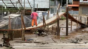 Stare de urgenţă în Brazilia: Şapte morţi şi 9.000 de evacuaţi în urma ploilor torenţiale