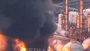 Explozie puternică într-o uzină petrochimică din nord-estul Japoniei