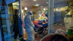 O echipă de medici francezi susţine că virusul circula în Europa încă de anul trecut