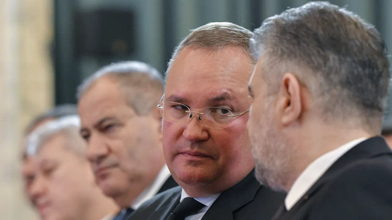 Liberalii care contestă asumarea răspunderii guvernamentale vor fi sancţionaţi