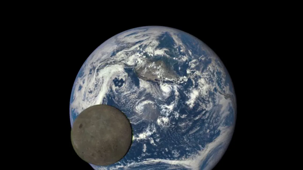 Noi IMAGINI captivante, publicate de NASA: „Faţa nevăzută a Lunii”, surprinsă în mişcare – VIDEO