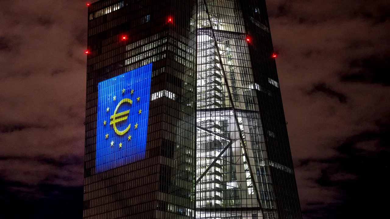 BCE avertizează UE să nu introducă o taxă excepţională asupra activelor ruseşti îngheţate