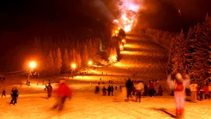 Peste 4.000 de turişti au participat la Serbările Zăpezii de la Arieşeni