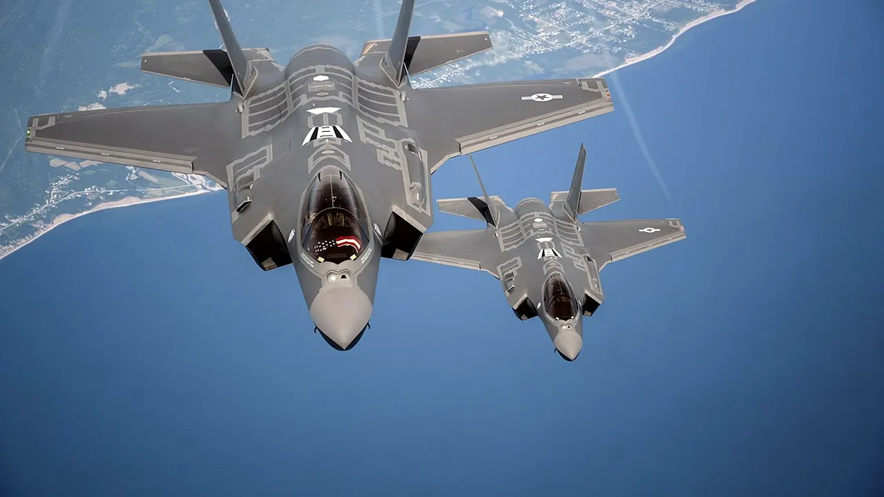 Coreea de Sud a trimis avioane F-35 ca să intercepteze avioanele nord-coreene care s-au apropiat de graniţa sa 