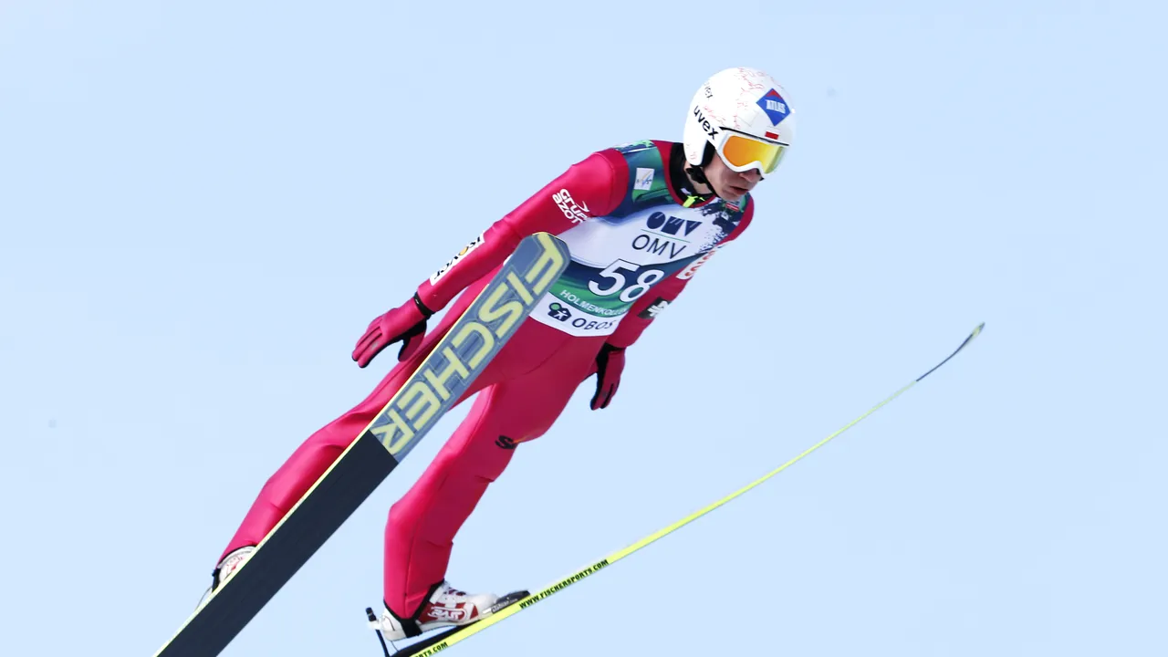 Kamil Stoch, premiere cu întârziere la Cupa Mondială de sărituri cu skiurile