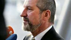 Romanian Children Earn Gang Millions In UK - Paper