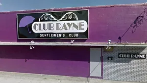 Cel puţin un mort şi şapte răniţi într-un atac cu arme de foc într-un club de noapte din SUA