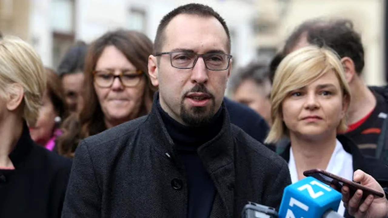 Tomislav Tomasevic este noul primar al Zagrebului. A învins un cântăreţ de folk şi a înlocuit un edil decedat în februarie 