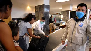 Romania FM Calls On Romanians To Steer Clear Of Mexico Over Swine Flu Outbreak