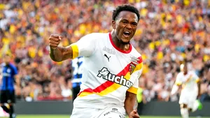 Loïs Openda marchează cel mai rapid hat-trick în Ligue 1 în ultimele 50 de sezoane