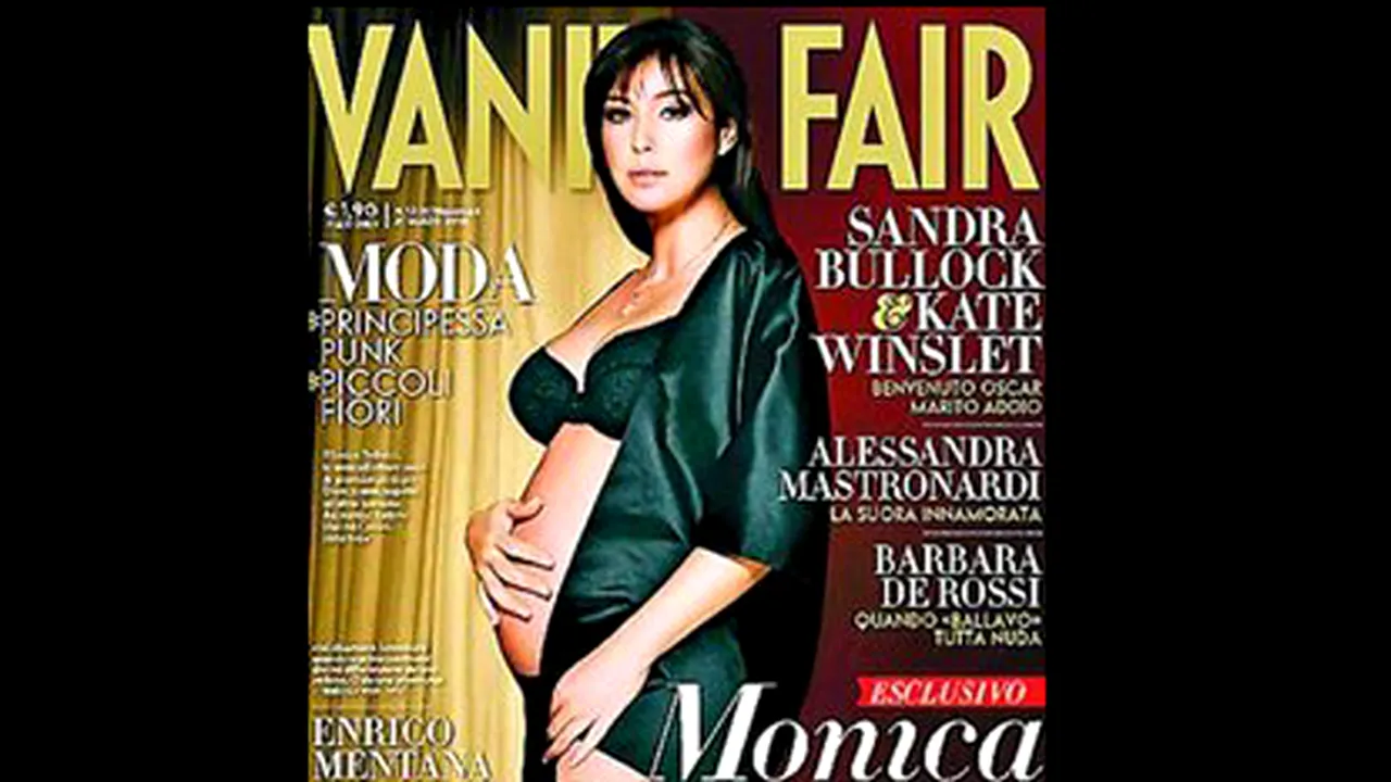 Monica Bellucci, însărcinată în şase luni, a pozat seminud pentru Vanity Fair