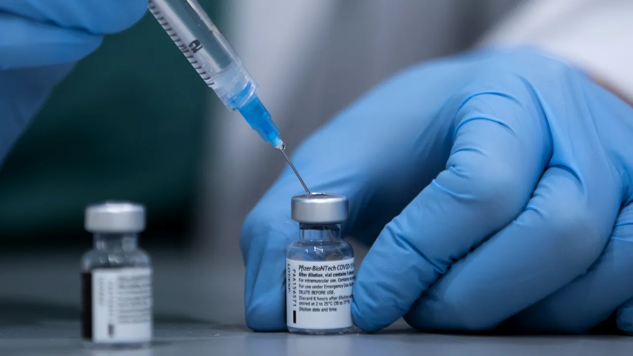 Studiu. Israelul afirmă că vaccinul Pfizer are o eficacitate de doar 39% pentru varianta delta