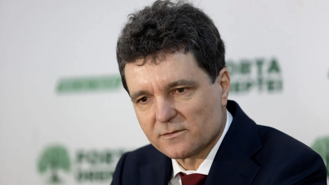 Nicuşor Dan: 500 de copii vor fi ajutaţi să rămână alături de familiile lor