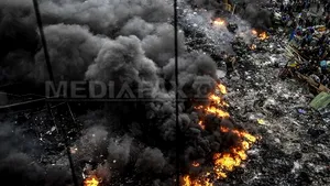 Canada şi Marea Britanie şi-au închis ambasadele de la Kiev